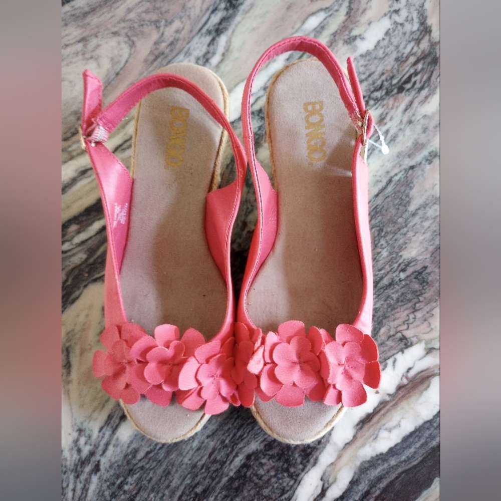 BONGO Wedge Sandals with Coral Color Floral Design